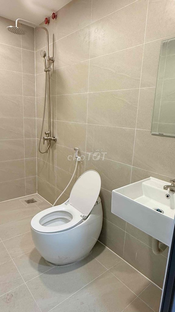 [Gò Vấp] Rent the full furniture, windows, balcony.