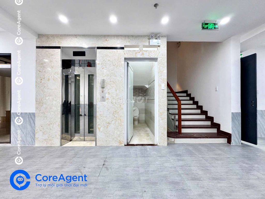 Penthouse 1 bedroom, Dumplex - Bancol sinidation. Full interior. Free car