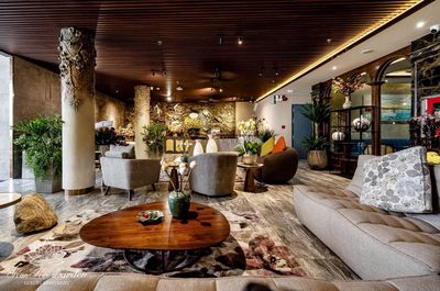 High-level apartment view landmark swimming pool - gym - guard 24 hours - front desk