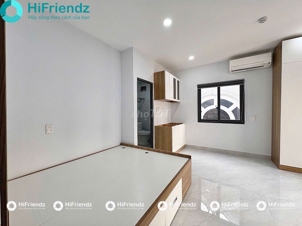 Rent the balcony apartment - full interior, almost extended