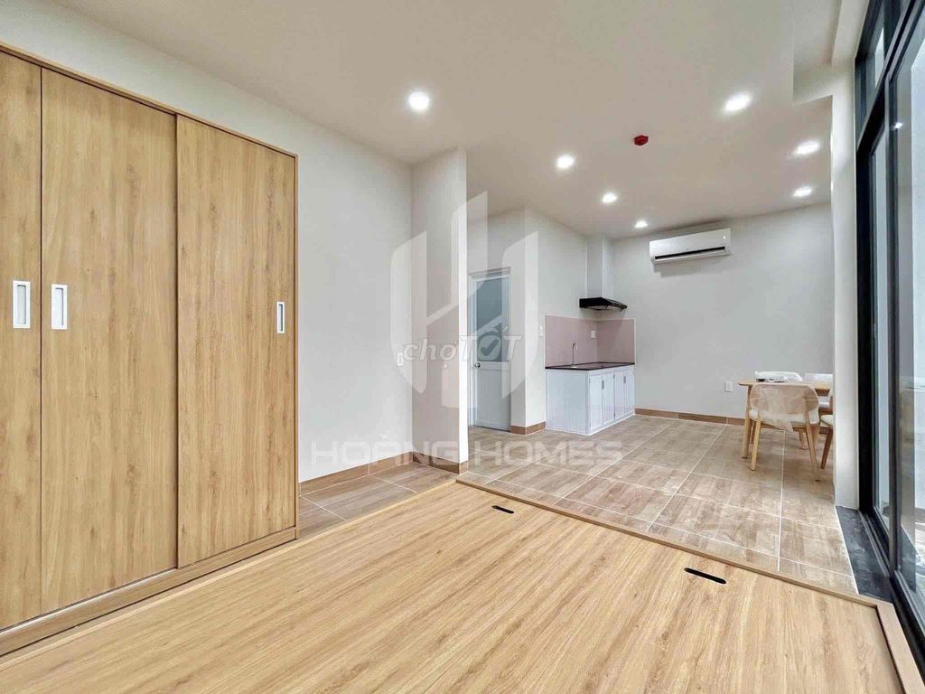 Hire the big bandol studio, the new house near Mount Fuji, into the 4th District.