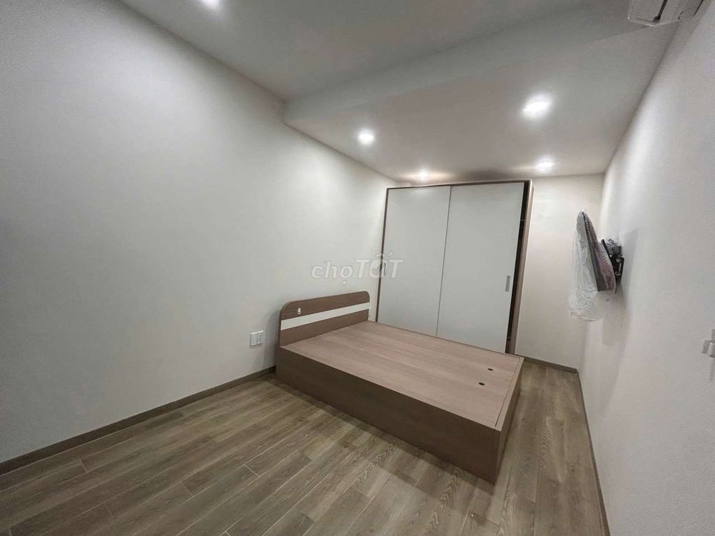 Rent a street studio in the Hall ofVomes