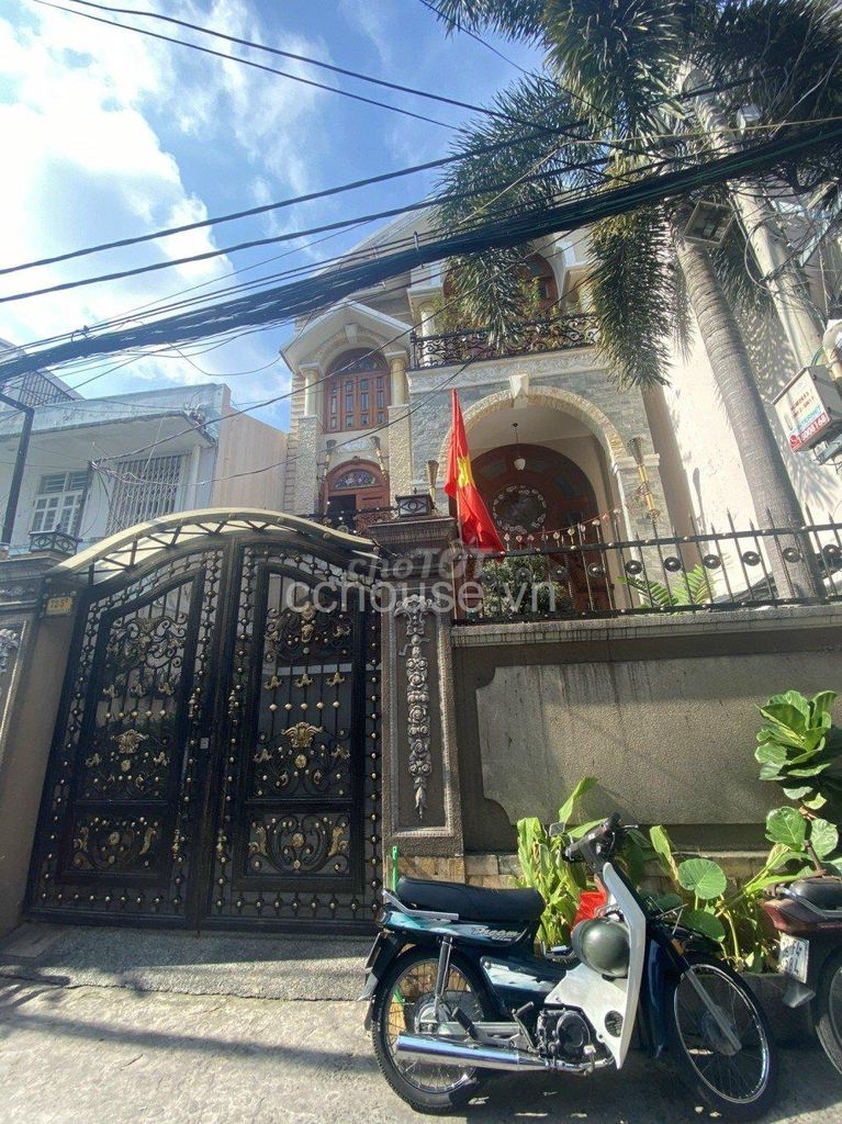 Rent a villa in Suchang Alley, Réhe Three. area: 8 x14 meters, ground, floor,st