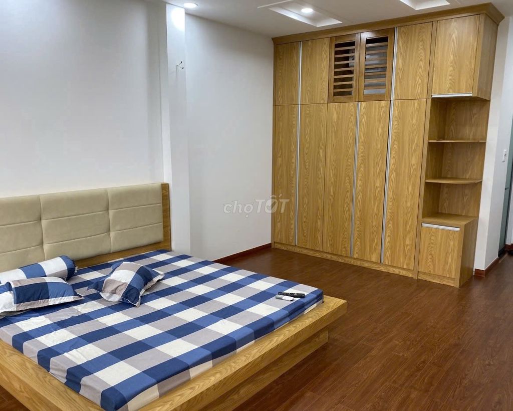 Rent an alleyhouse 89/4 B Nguyễn Hồng Đào-714 Q.tb next to the Sand Zone