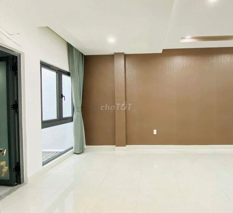 Rent an alley house 246 B Huỳnh Văn Bánh-711 QPhú Nhuận