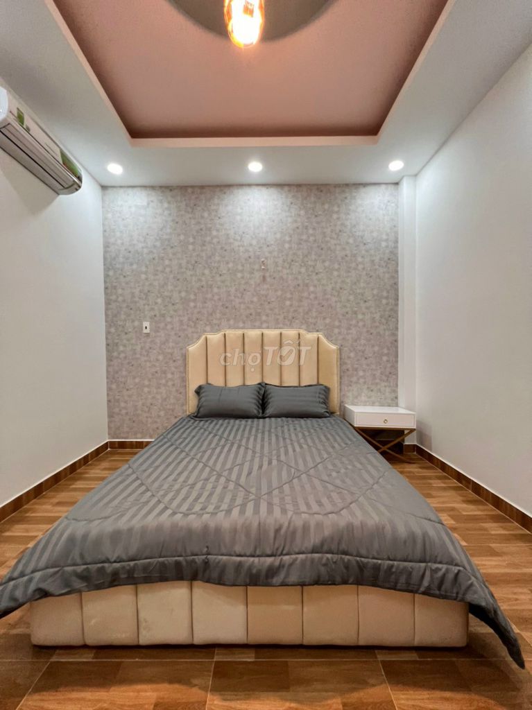 Need to rent an alley building 442/3 B Nơ Trang Long-7-3 13 Bình Thạnh