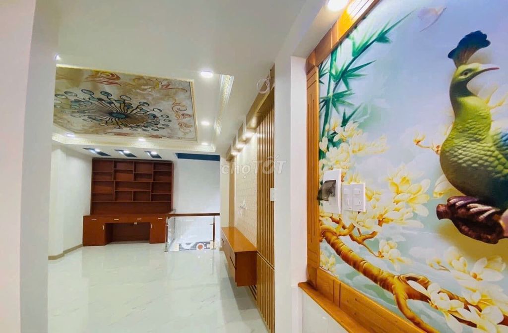 Rent an alley house 571/3 A Phạm Văn Bạch-7 15 Q.tb near Wu