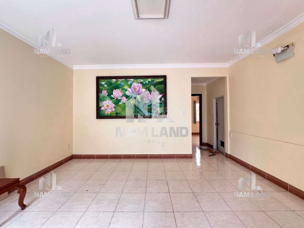 The villa with the furniture near Bát Nàn is only 37 million.