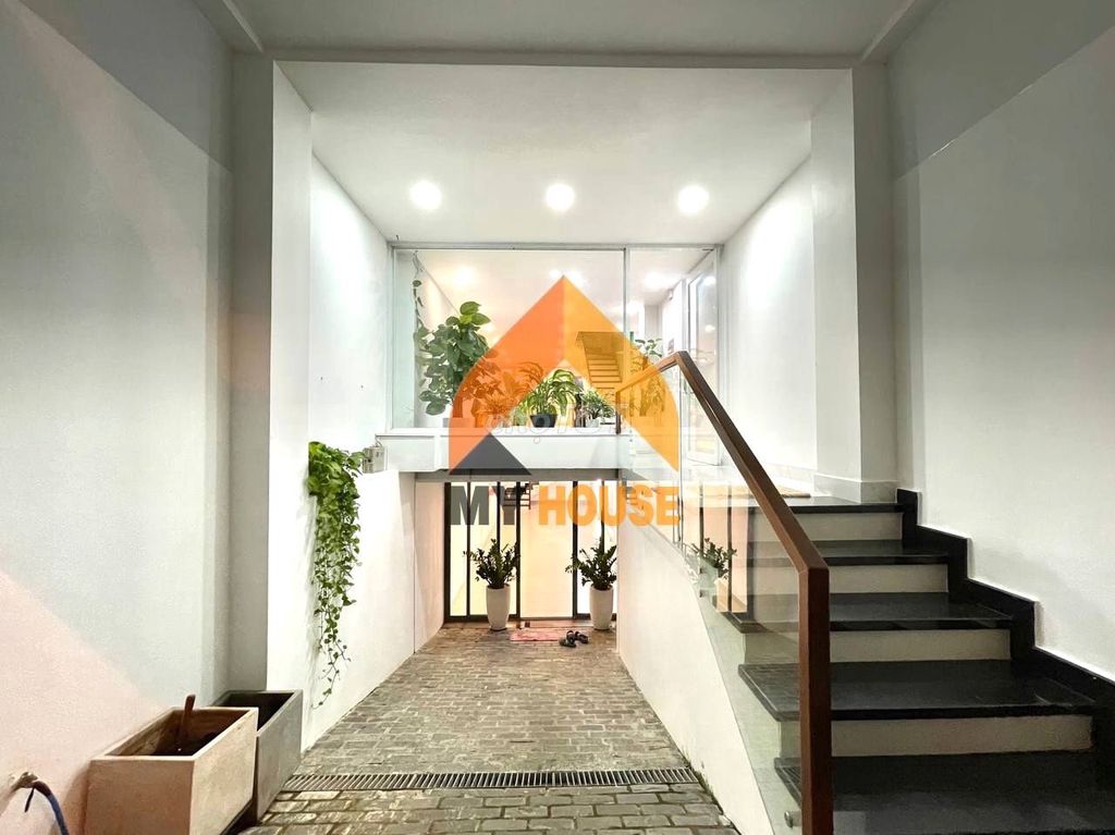 Behind the mega, ground floor four, nice place at a good price.