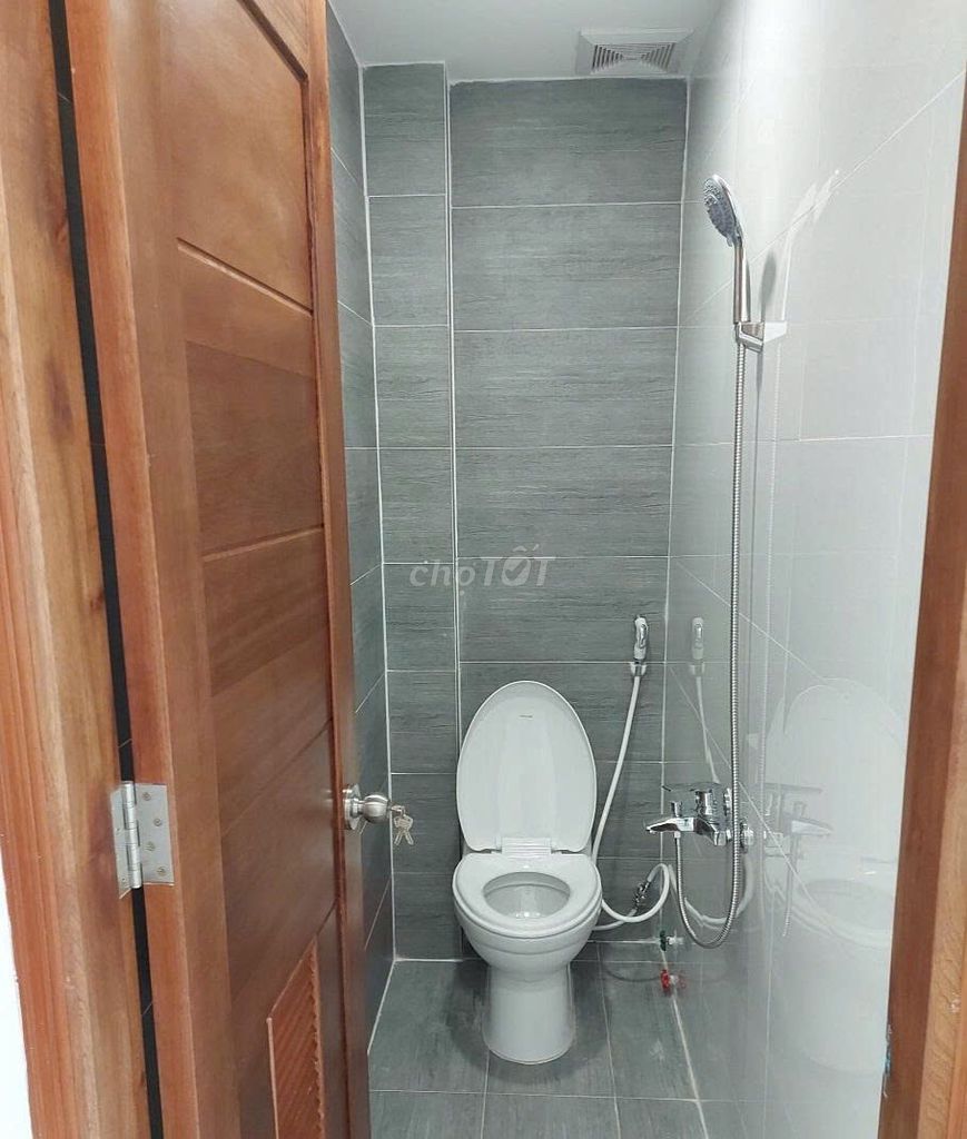 Rents hxt 69/5 A Nguyễn Gia Trí (D2) 25 QBình Thạnh.