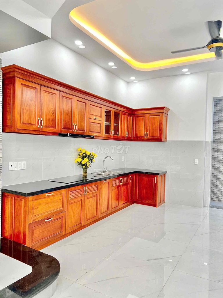 Hire the beautiful new house near the Fire Arrow