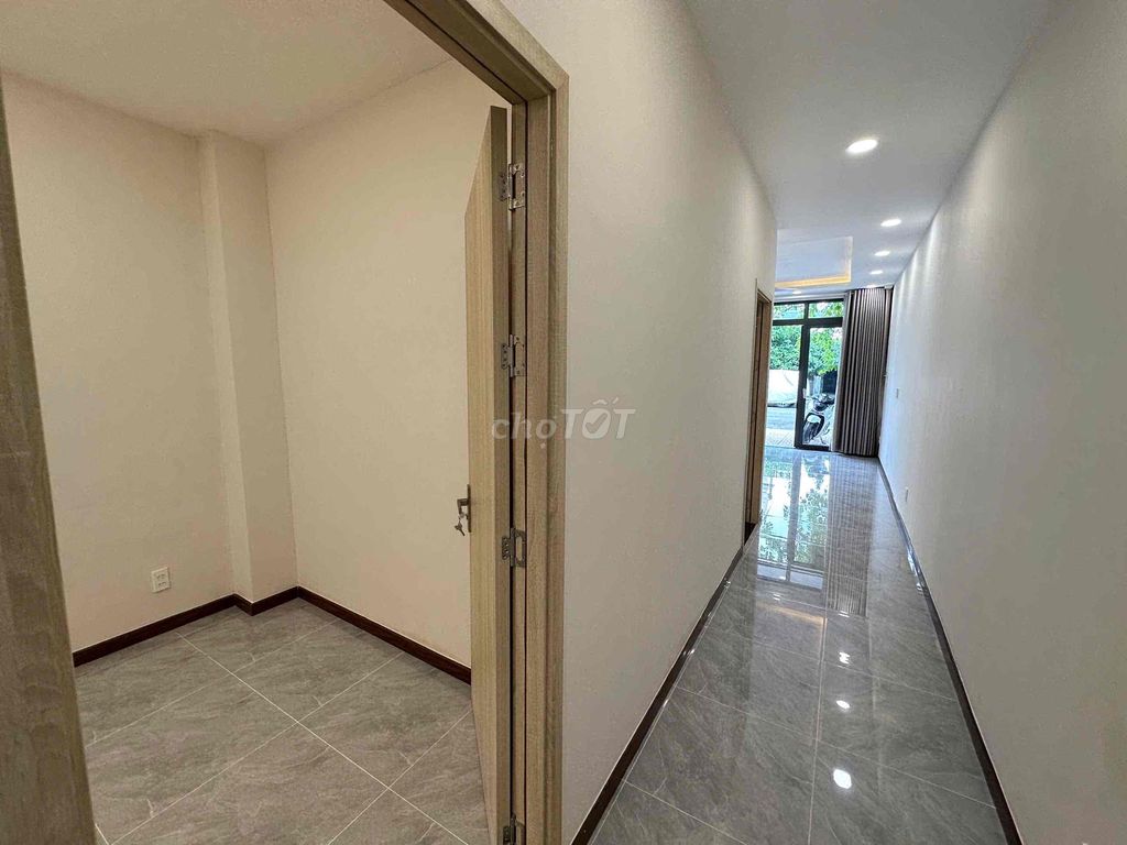 Need to rent Phước Bình Street in January 1826!