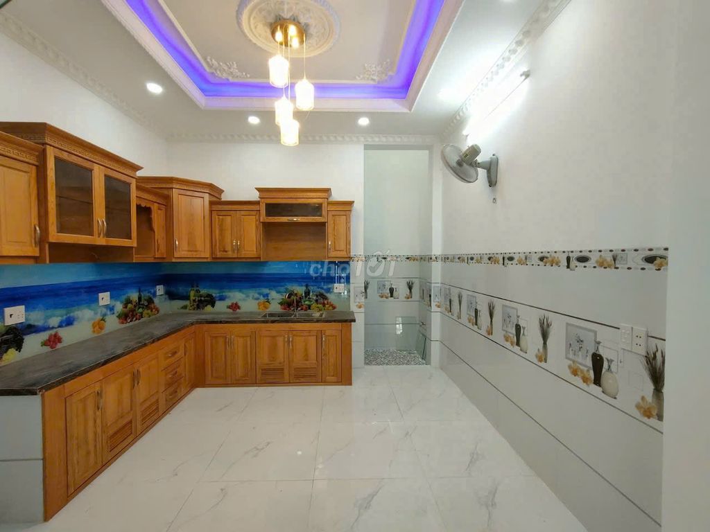 Need to rent an alley house 22/3 A Lam Sơn-7-2 QTân Bình