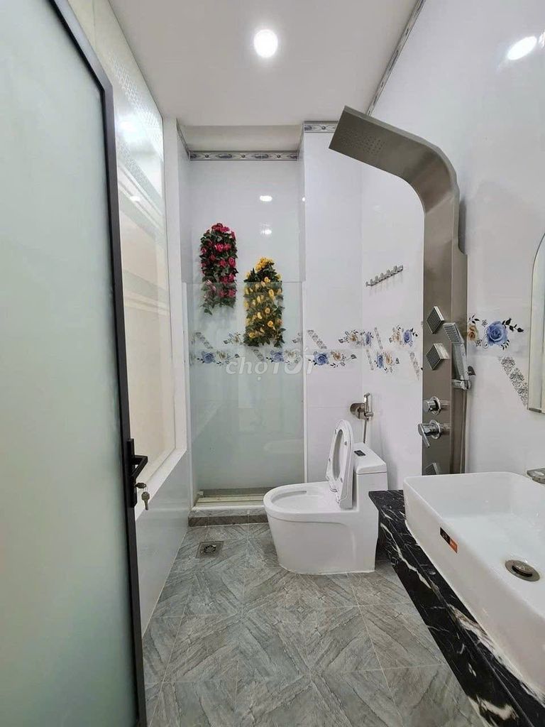 Need to rent an alley house 22/3 A Lam Sơn-7-2 QTân Bình