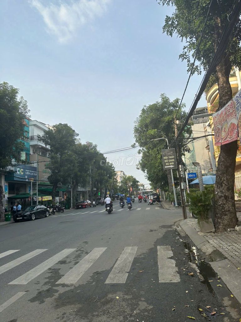 Hire many New York New York Peso-Antress P.Tân Phong District 7