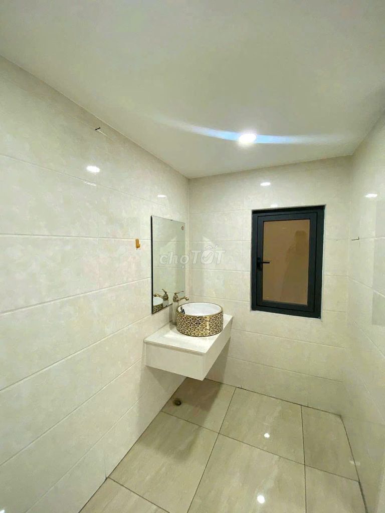 Need to rent cash house 87 A Chu Văn An-7* 26 Q.Bình Thạnh