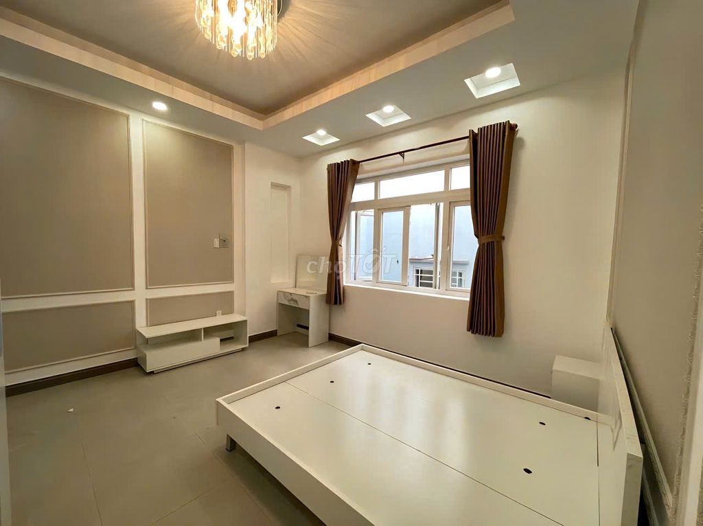 Renting a house 6 meters across the car alley 6/4 A Thăng Long-7* 4 Q.Tân Bình