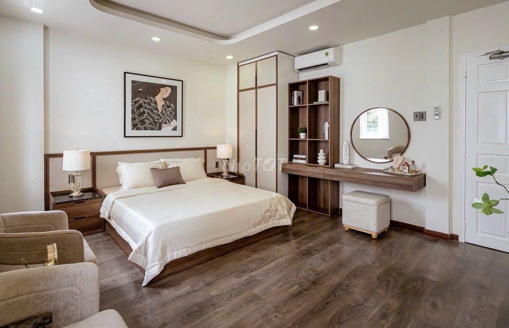 Nguyễn Văn Hưởng villa - brand space.
