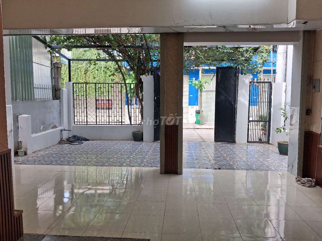 rent the original house - convenient place to stay / business / office