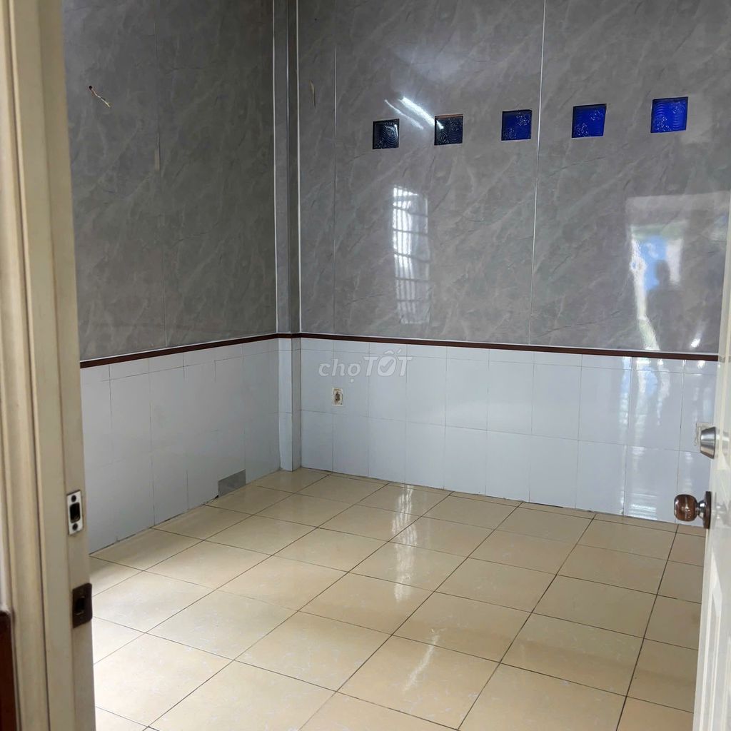 rent the original house - convenient place to stay / business / office