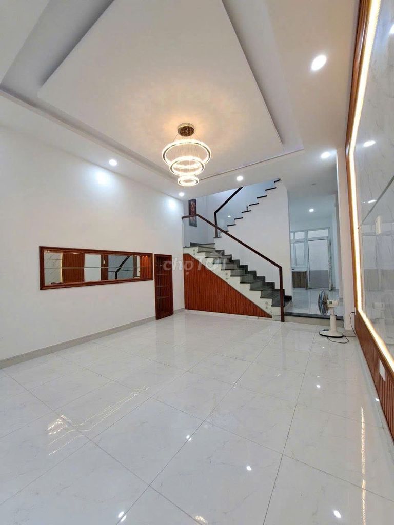Need to rent an alley house 110/3 A Tô Hiệu P.Hiệp Tân Q.Tân Phú