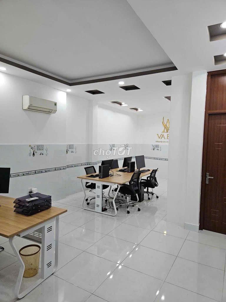 front line Tân Canh_7 x 20 m_3 stories, clean house.
