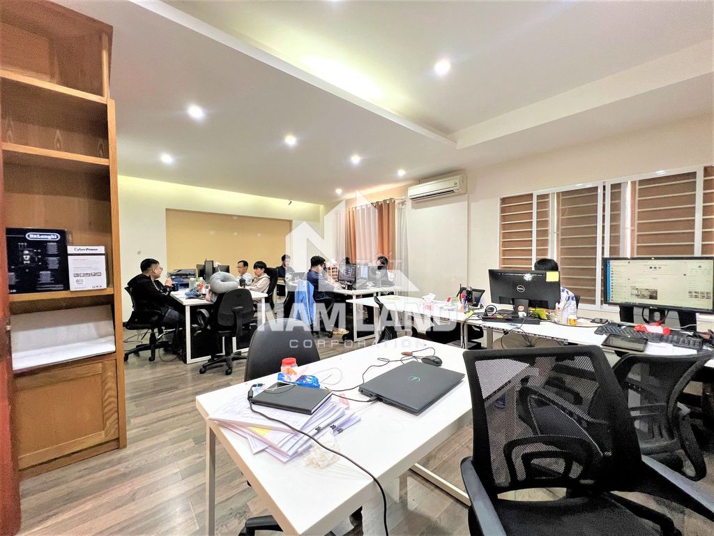 New Street, 320 meters and 5 bedrooms at Cao Đức Lân, only 33 million shock rates,