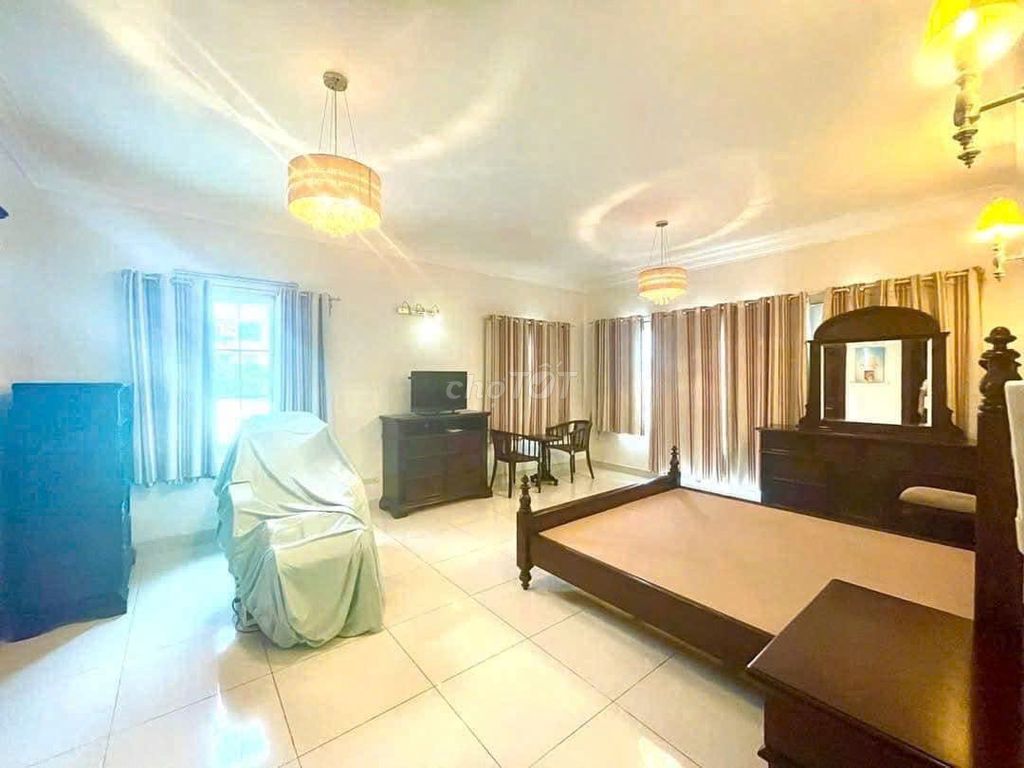 Rent Nguyễn Huy Tưởng, Bình Thạnh