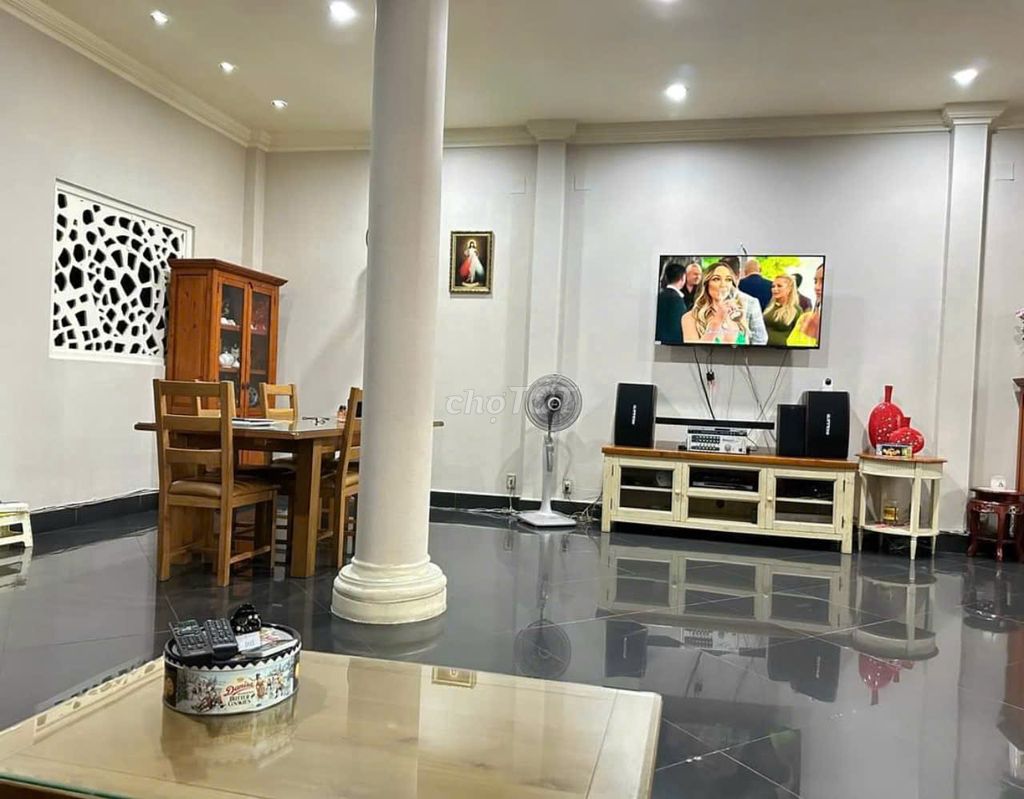 Rent a 40/2 Lam Sơn block 6 Bình Thạnh district
