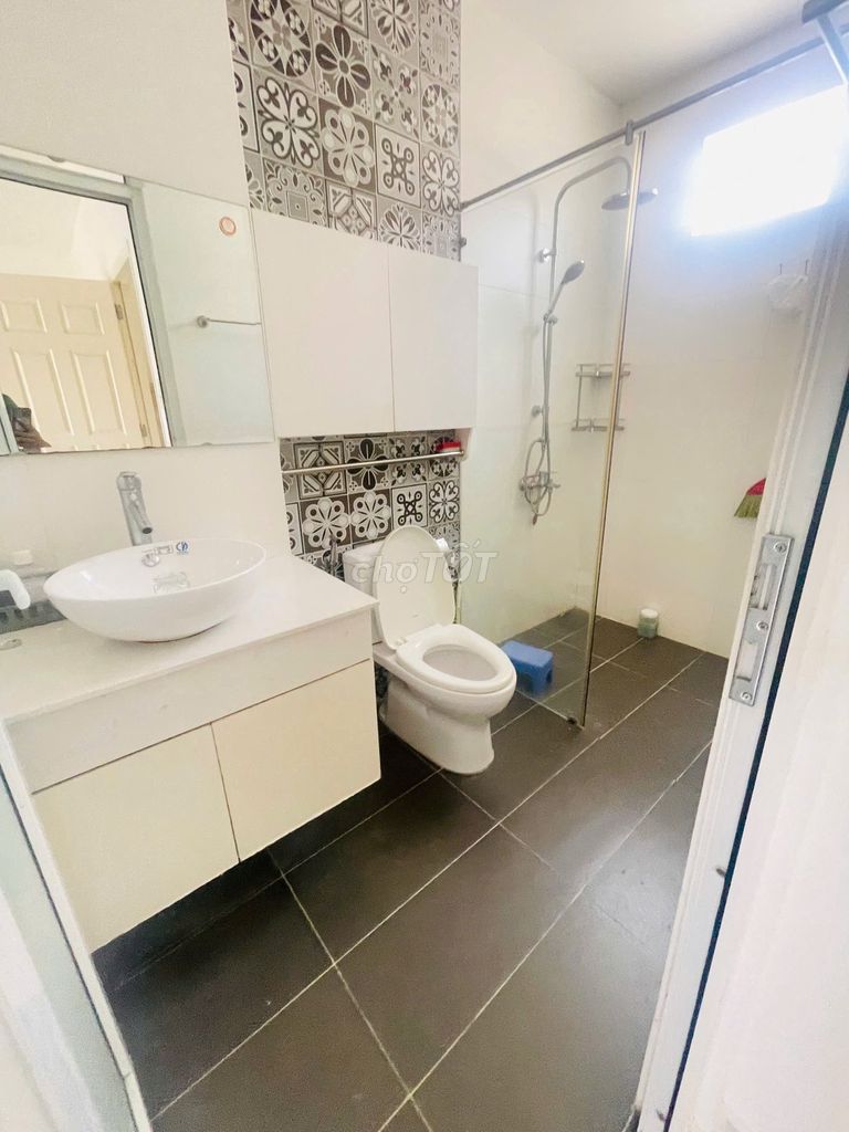 Superletion for rent - 281 A Lê Văn Sỹ, 1373 bedroom - 4% x21 area, new home