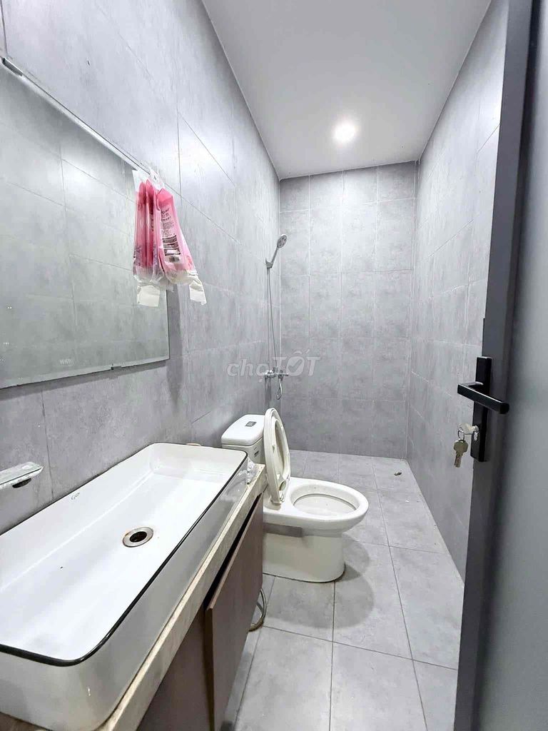 We'll call Long live bathroom 4