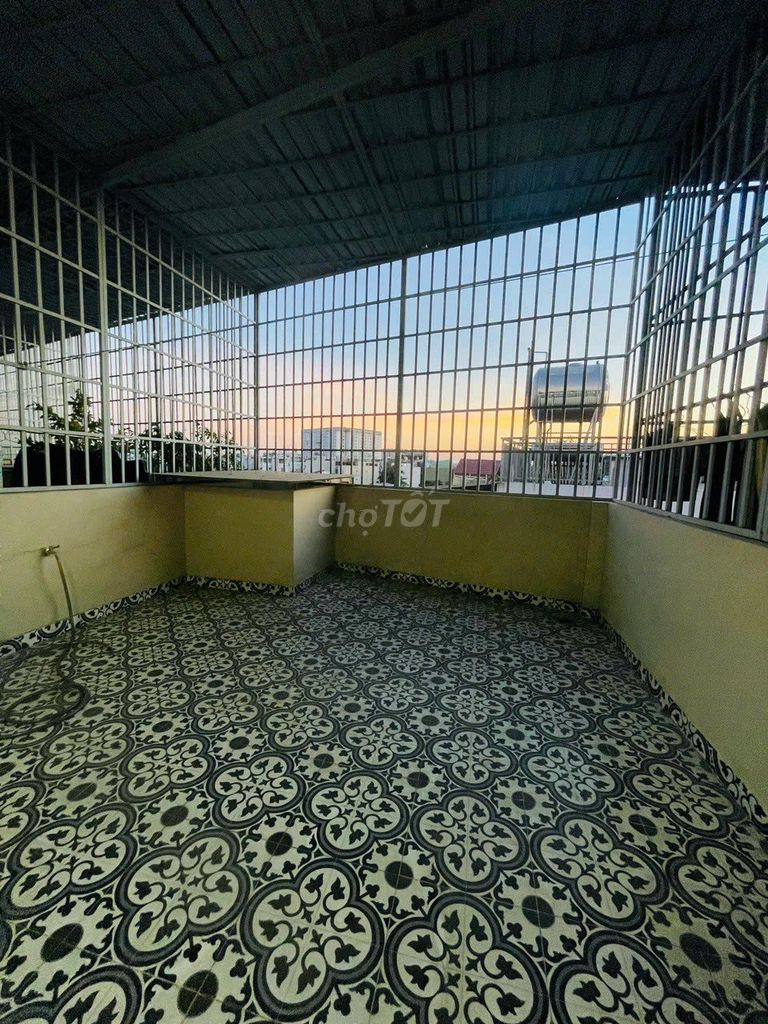 To rent the original house