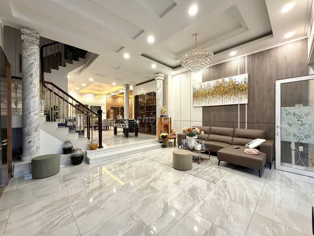 Need to rent an alley house 1025/2 A Cách Mạng Tháng 8-7.Tân Bình