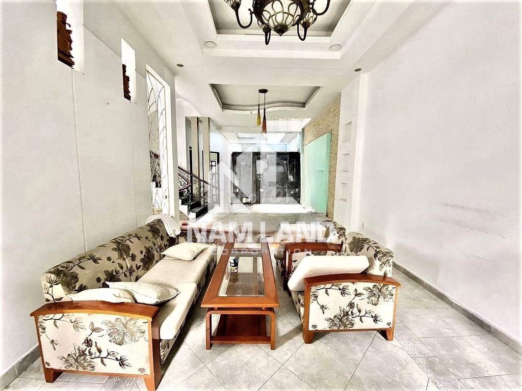 Super cheap! villa Lương Định Của 390 M2 garage 3/4 floors large room to stay onvp