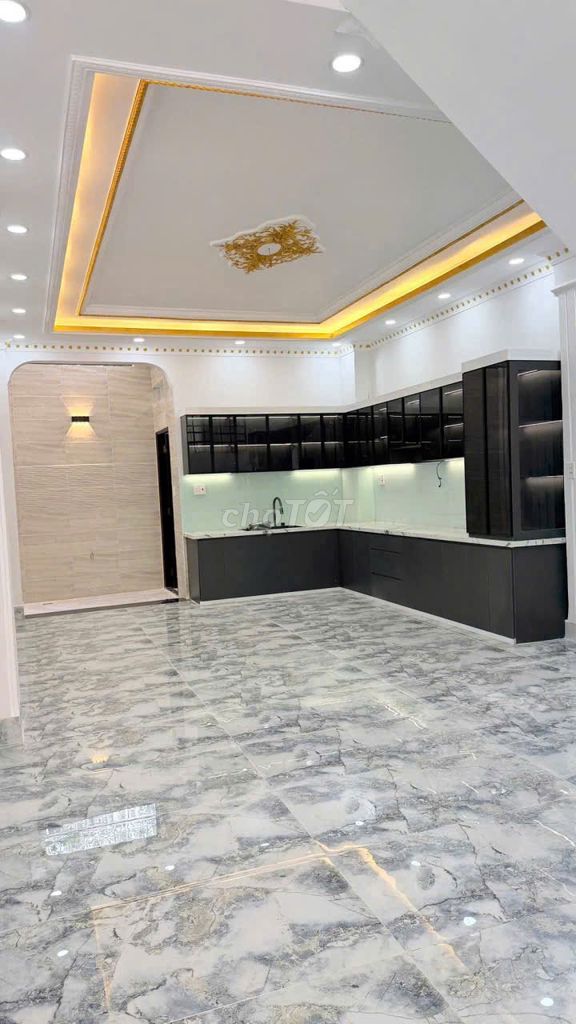 Need to rent cash houses 250 A Qq11111 QTân Bình