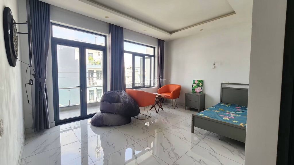 Nice house 390 M2, modern four rooms full of car yard three-story in District 2.