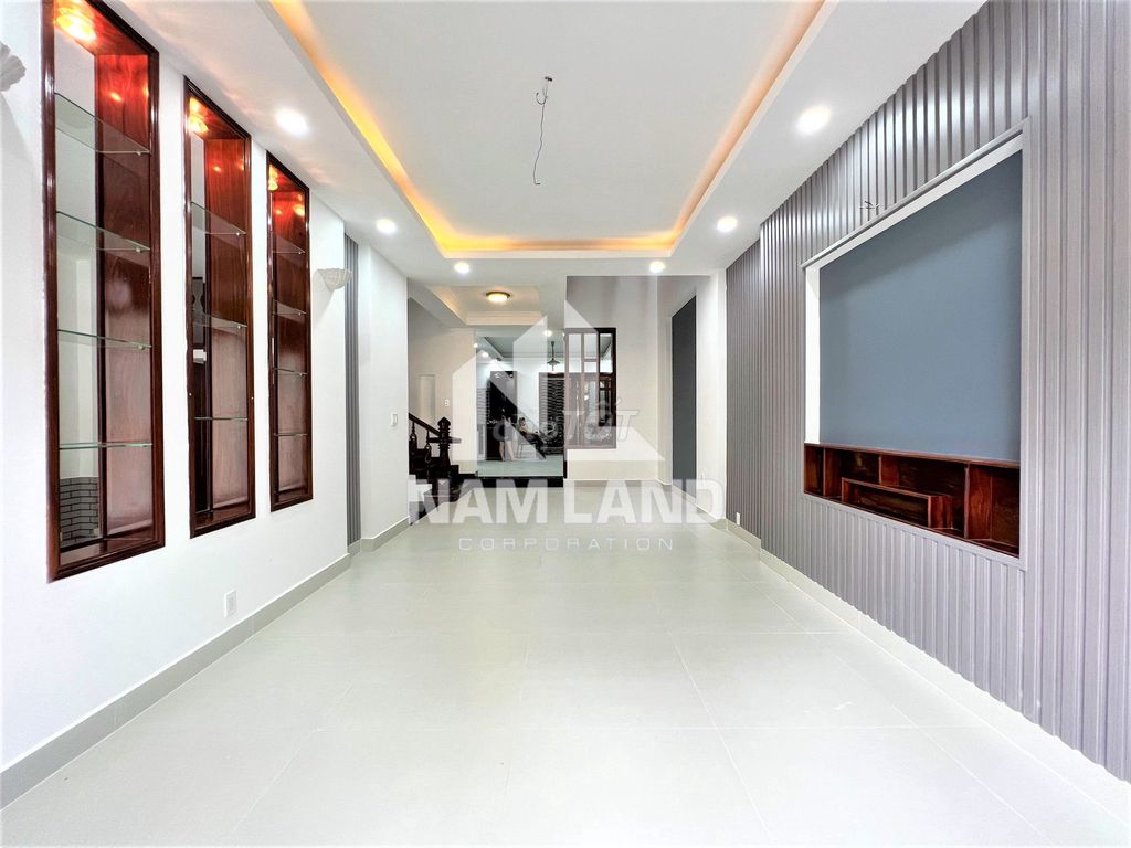 The luxury villa - the level right in the middle of An Khánh District 2.