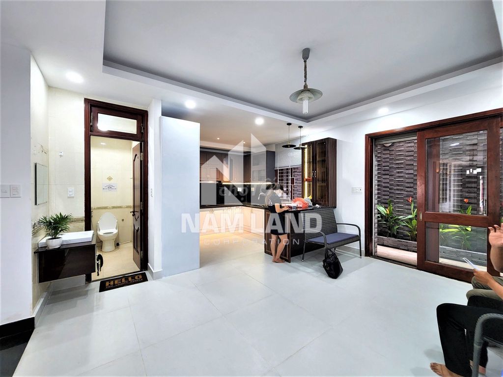 The luxury villa - the level right in the middle of An Khánh District 2.