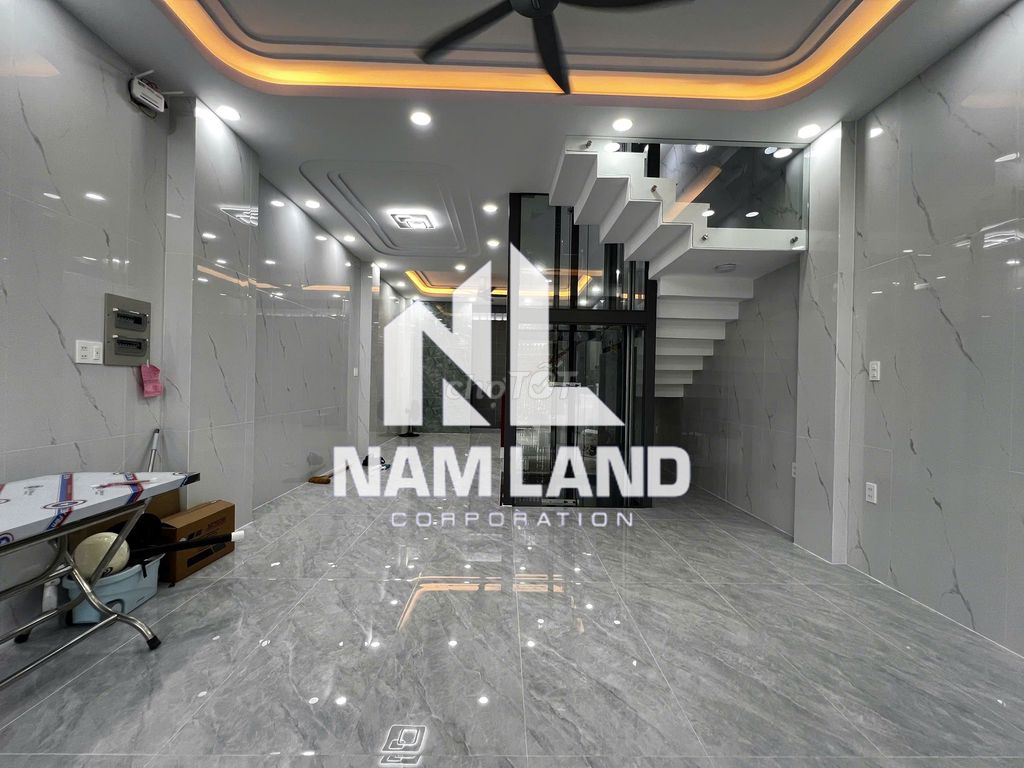 New house is 100% with elevator 5 rooms in downtown An Phú District 2.