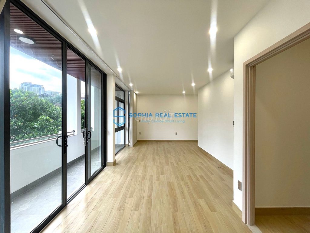 We'll hire the Office Special, area 7 x 20, floor 3 bedroom, easy setup vp