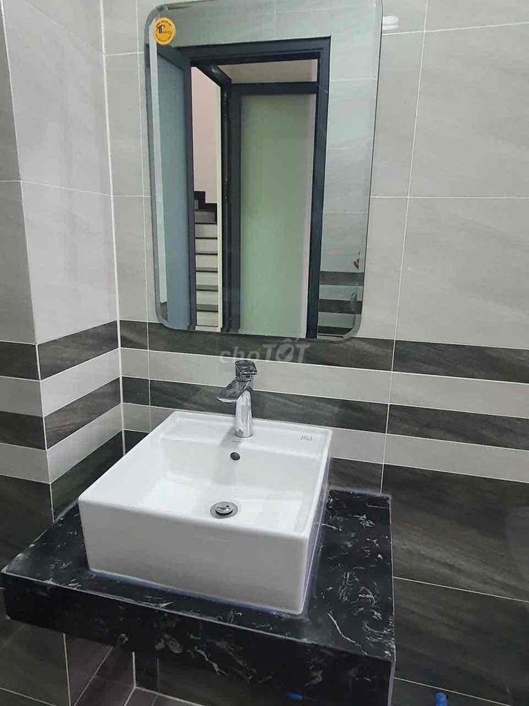 Renting Kadc Liên Phường District 9 Global City rents 25 million a month.