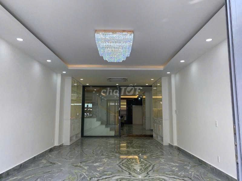 Need to rent an alley building. 220 A.L.A.Q.0-721 Q.Bình Thạnh
