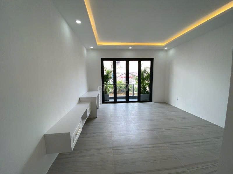 Need to rent an alley building. 220 A.L.A.Q.0-721 Q.Bình Thạnh