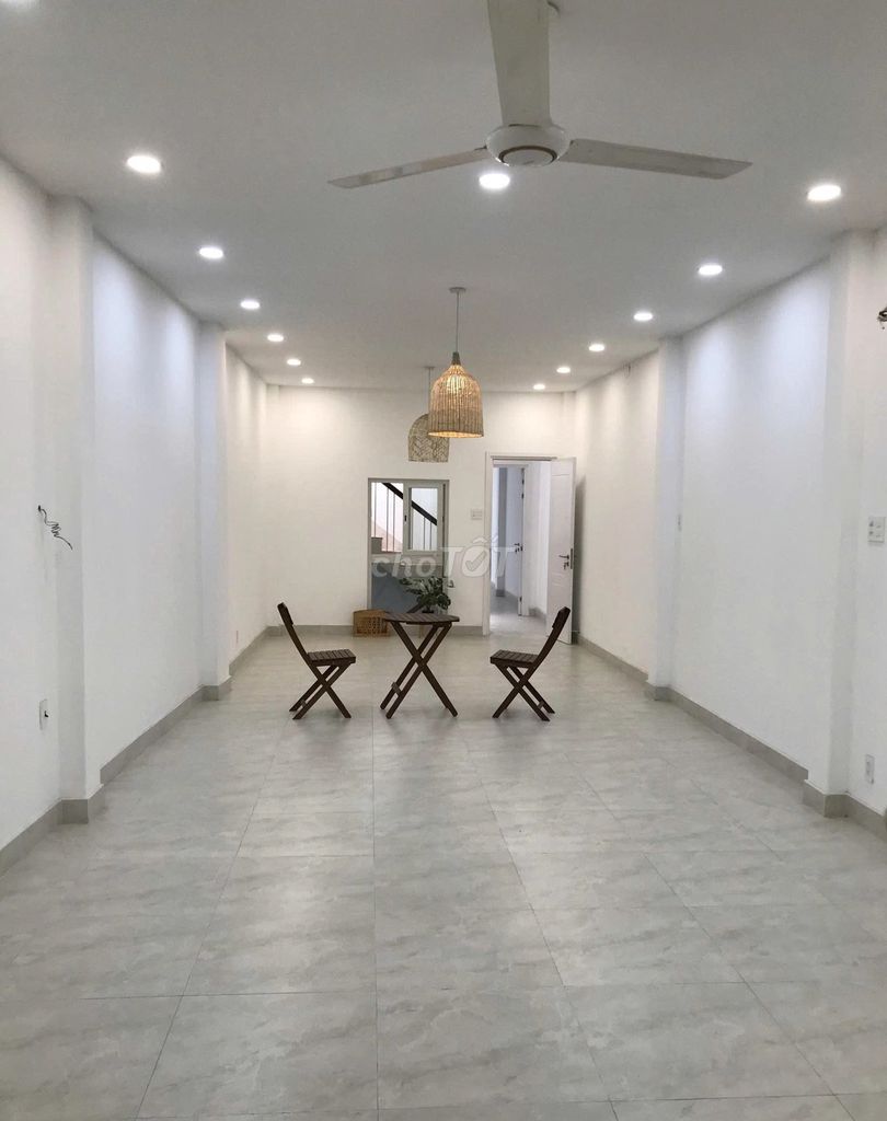 Rent 1 Đặng Văn Ngữ qpn 4 X24 M, 2-story ground structure, 35 million.