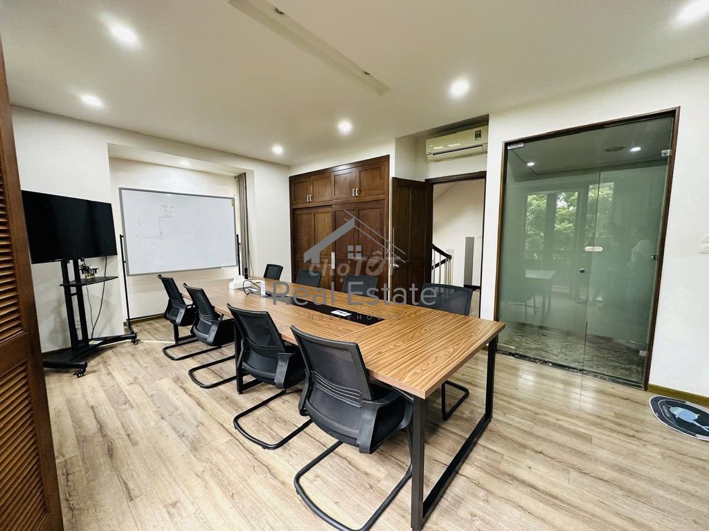 Rent a Lam Sơn cash house * 6 X20 M * 2.2 floors * 5 rooms