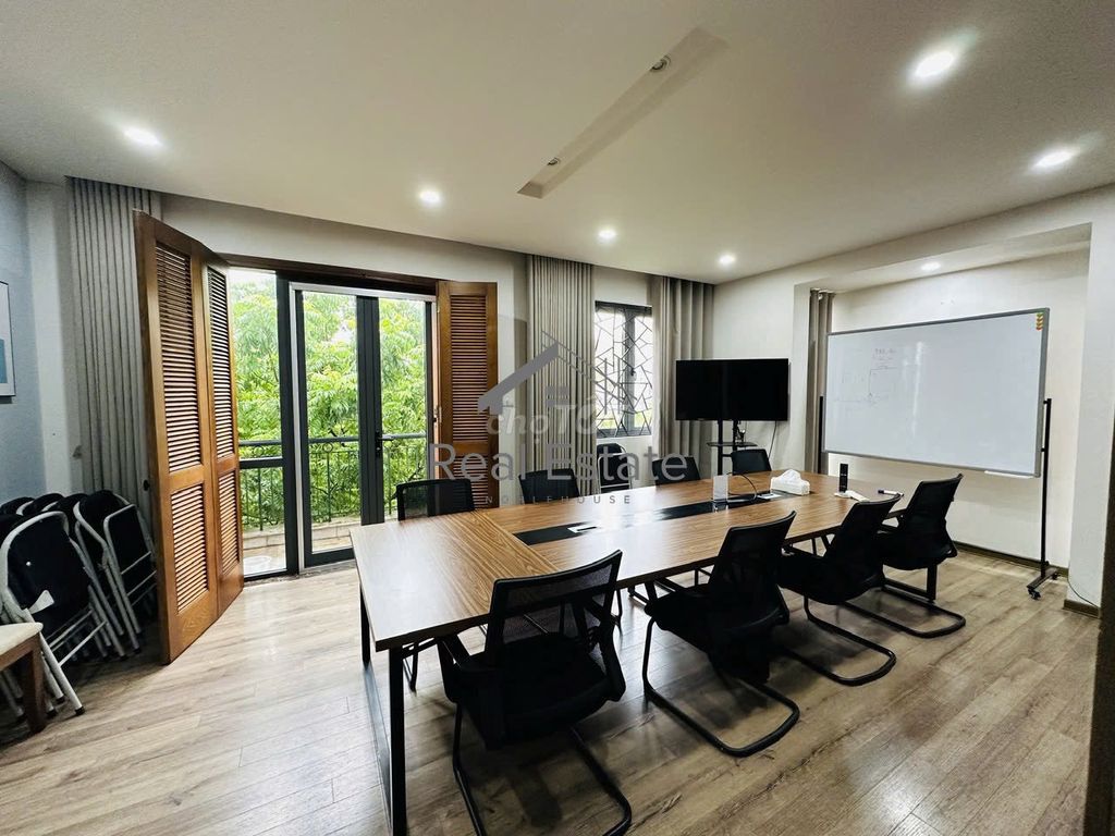 Rent a Lam Sơn cash house * 6 X20 M * 2.2 floors * 5 rooms