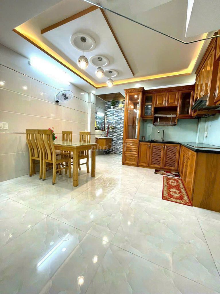Thống Nhất-7-7. 11 area: 4 x16 m 6th floor 6th floor 5 toilets