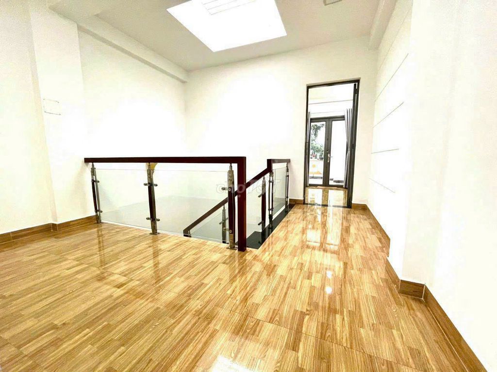 Thống Nhất-7-7. 11 area: 4 x16 m 6th floor 6th floor 5 toilets
