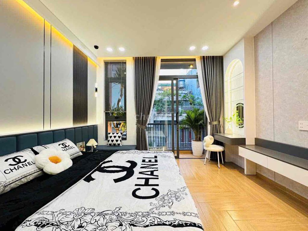 R 1/ Quang Trung 4 bedrooms 6 3 million toilets with car garages