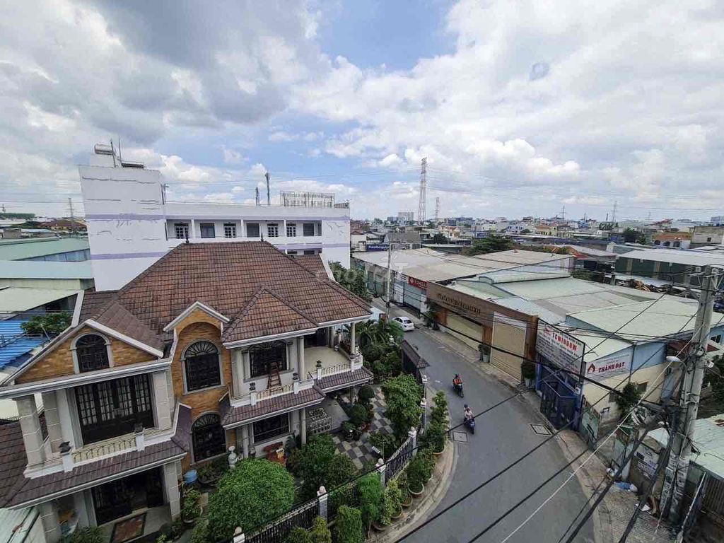 5 x22 4 floors, clear all the way, elevator, 2nd street, Bình Tân District.